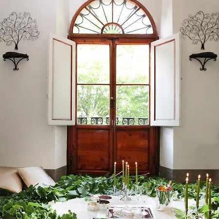 Gasthof Vistarenni Villa (Siena)