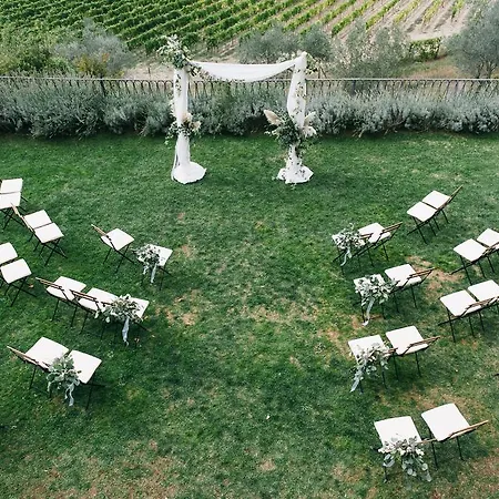 Gasthof Vistarenni Villa (Siena)