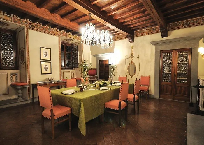 Vistarenni 4* Villa (Siena)